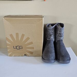 UGG Lyla Gray Boots Wool Shearling Winter Boots Size 11 NWB